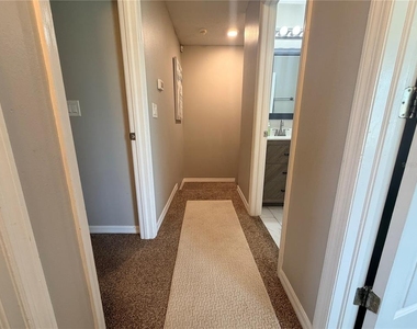 18120 Paradise Point Drive - Photo Thumbnail 13