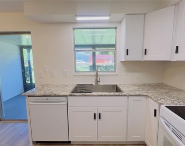 8675 Lantana Drive - Photo Thumbnail 8
