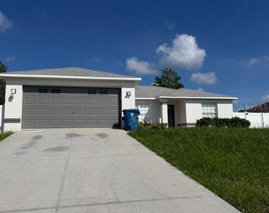 10255 Norwick Street - Photo Thumbnail 3