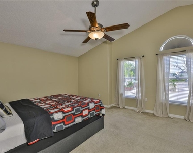 11438 Ivy Flower Loop - Photo Thumbnail 24