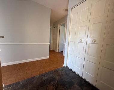 706 115th Avenue N - Photo Thumbnail 3