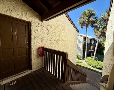 706 115th Avenue N - Photo Thumbnail 2