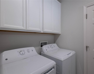7214 Paradiso Drive - Photo Thumbnail 26