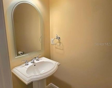 1001 S Rome Avenue - Photo Thumbnail 11