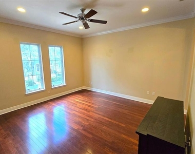 1001 S Rome Avenue - Photo Thumbnail 5