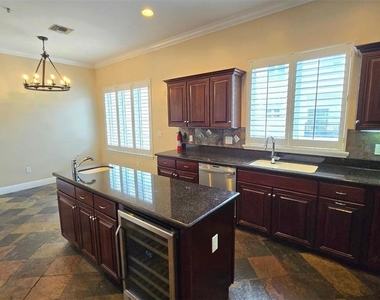 1001 S Rome Avenue - Photo Thumbnail 14