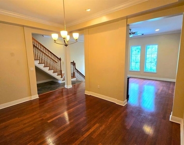 1001 S Rome Avenue - Photo Thumbnail 9