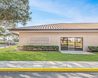 702 Desert Hills Way - Photo Thumbnail 32