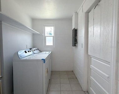 8719 River Forest Circle - Photo Thumbnail 5