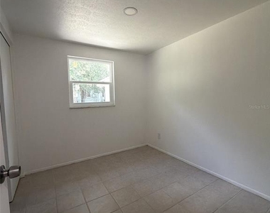 8719 River Forest Circle - Photo Thumbnail 13