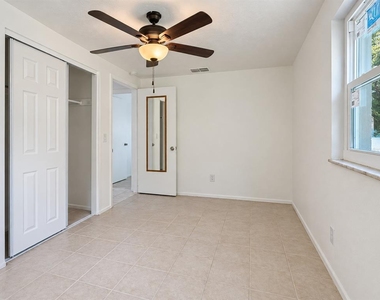 8719 River Forest Circle - Photo Thumbnail 31