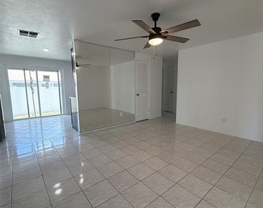8719 River Forest Circle - Photo Thumbnail 20