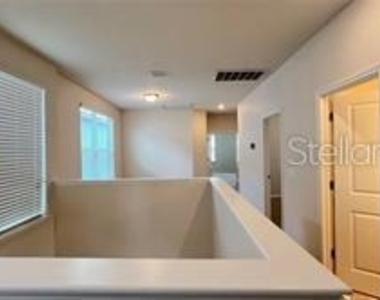 7867 Berkshire Oak Alley - Photo Thumbnail 16