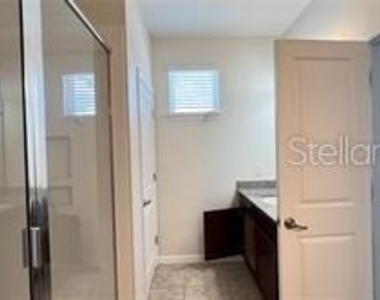 7867 Berkshire Oak Alley - Photo Thumbnail 22