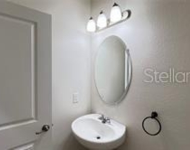 7867 Berkshire Oak Alley - Photo Thumbnail 13