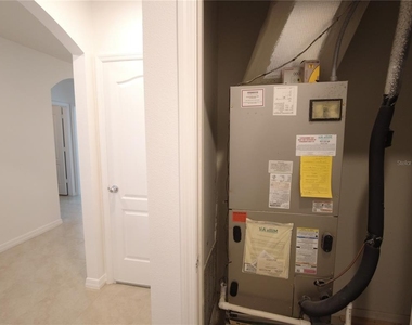 1864 Green Dragon Drive - Photo Thumbnail 15
