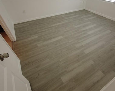 1864 Green Dragon Drive - Photo Thumbnail 7