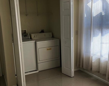 5124 Conroy Road - Photo Thumbnail 5