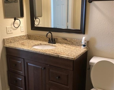 5124 Conroy Road - Photo Thumbnail 2