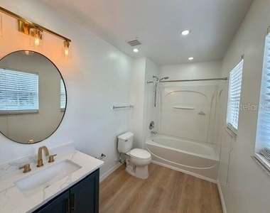 12621 Tanja King Boulevard - Photo Thumbnail 11