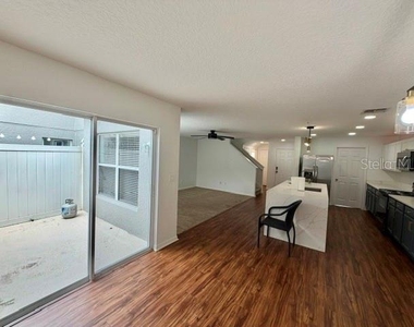 12621 Tanja King Boulevard - Photo Thumbnail 4