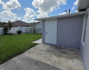 913 Cambridge Court - Photo Thumbnail 17