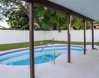 7732 Linaria Drive - Photo Thumbnail 18