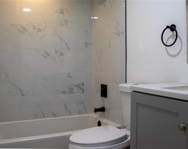7732 Linaria Drive - Photo Thumbnail 15