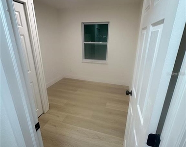 7732 Linaria Drive - Photo Thumbnail 12