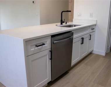 7732 Linaria Drive - Photo Thumbnail 5