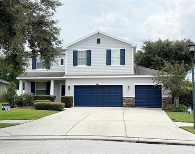 12236 Fairlawn Drive - Photo Thumbnail 6
