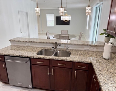 12236 Fairlawn Drive - Photo Thumbnail 32