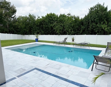 12236 Fairlawn Drive - Photo Thumbnail 30