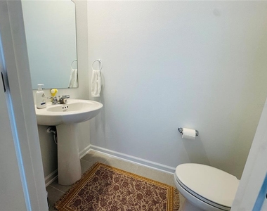376 Sol Vista Drive - Photo Thumbnail 7