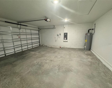 3784 Ne 32nd Court - Photo Thumbnail 19