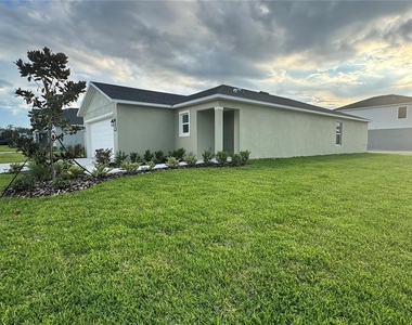 3784 Ne 32nd Court - Photo Thumbnail 4