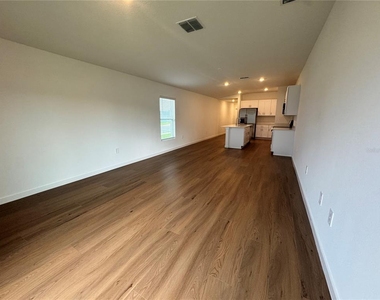 3784 Ne 32nd Court - Photo Thumbnail 11