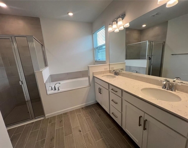 4510 Nw 14th Loop - Photo Thumbnail 20