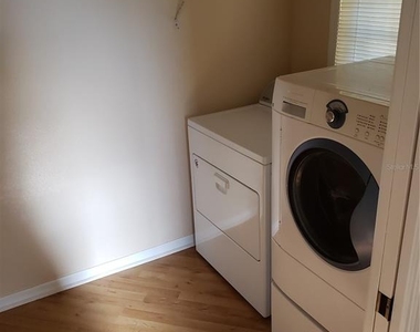 119 Grant Circle - Photo Thumbnail 14