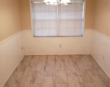 119 Grant Circle - Photo Thumbnail 12