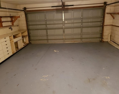 119 Grant Circle - Photo Thumbnail 38