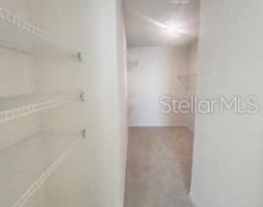 1469 Brekey Way - Photo Thumbnail 14