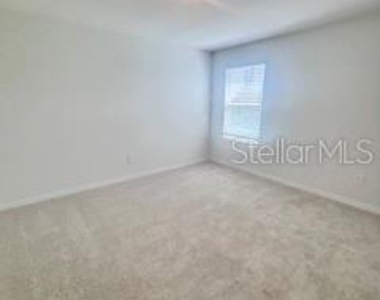 1469 Brekey Way - Photo Thumbnail 23