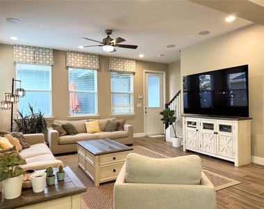 15824 Marina Bay Drive - Photo Thumbnail 6