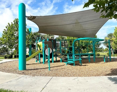 15824 Marina Bay Drive - Photo Thumbnail 22