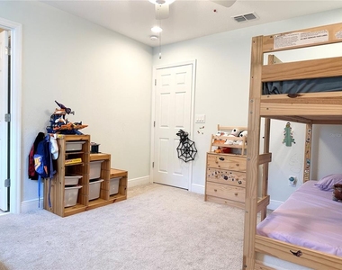 15824 Marina Bay Drive - Photo Thumbnail 9