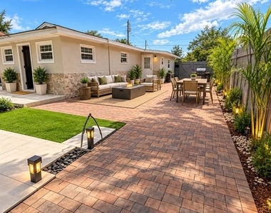 1015 2nd Avenue - Photo Thumbnail 9