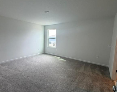 4107 Longleaf Street - Photo Thumbnail 8