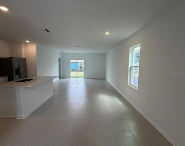 4107 Longleaf Street - Photo Thumbnail 9
