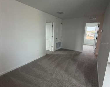 4107 Longleaf Street - Photo Thumbnail 4